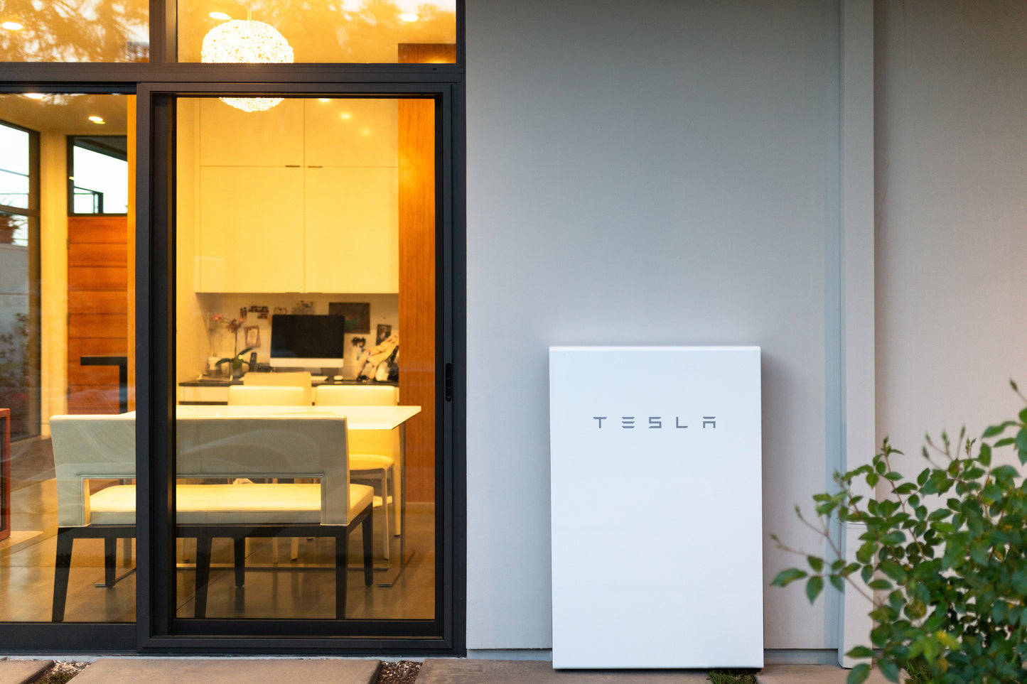 Tesla PowerWall2「北関東限定」群馬 栃木 茨城「テスラパワーウォール認定販売施工会社による施工費込み」